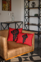 Load image into Gallery viewer, M&#39;Powered Signature Home Collection Premium Pillow
